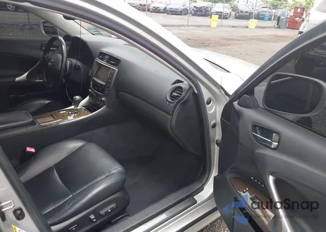 2010 Lexus Is from USA, damaged, VIN JTHCF5C29A5039078